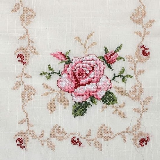 Embroidered Lace Table Runner